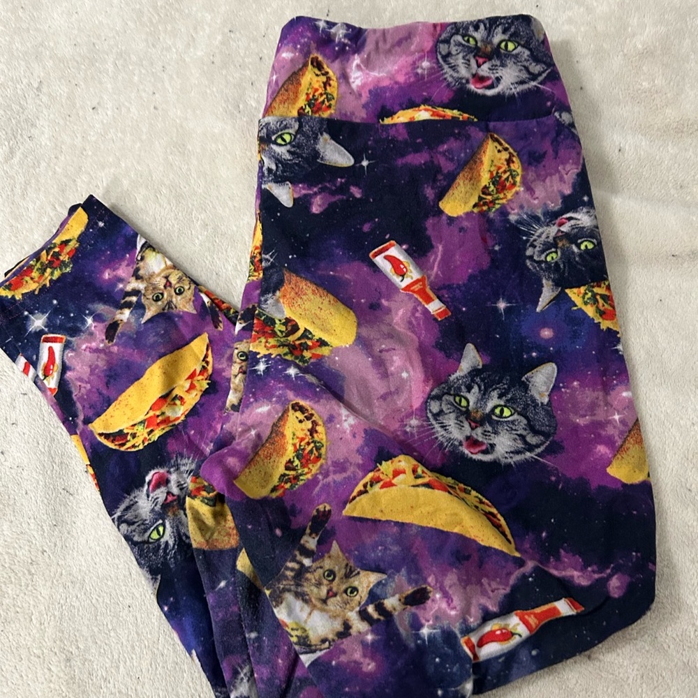 Cat Taco Leggings